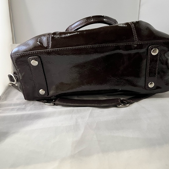 Like new, lightly used Coach Ashley Patent Mahogany Satchel F20460 - Picture 4 of 6